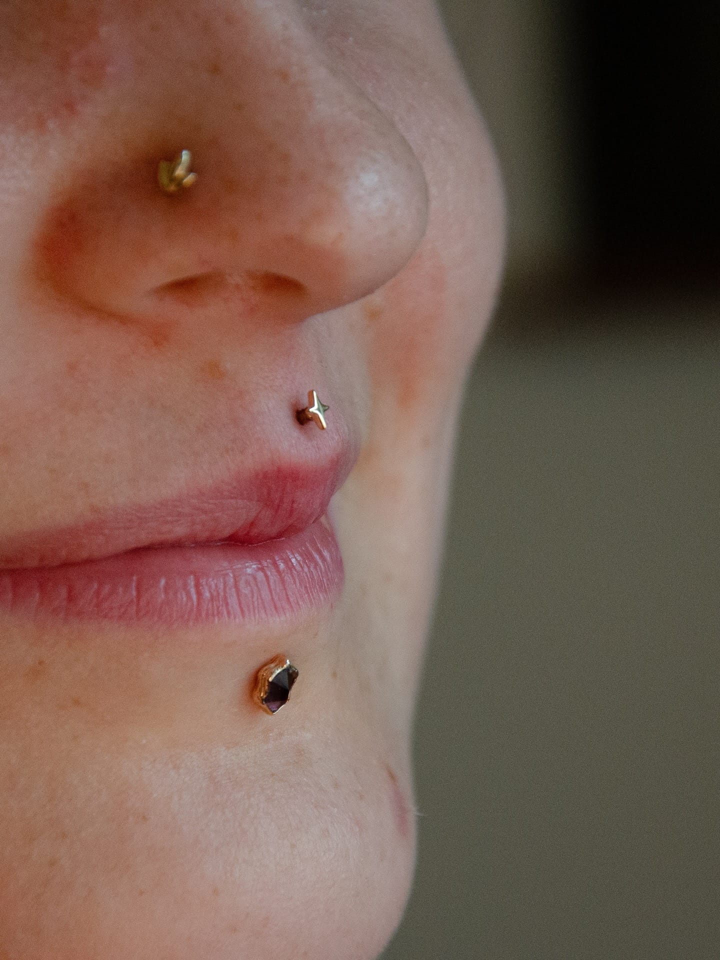 Piercing — Nara