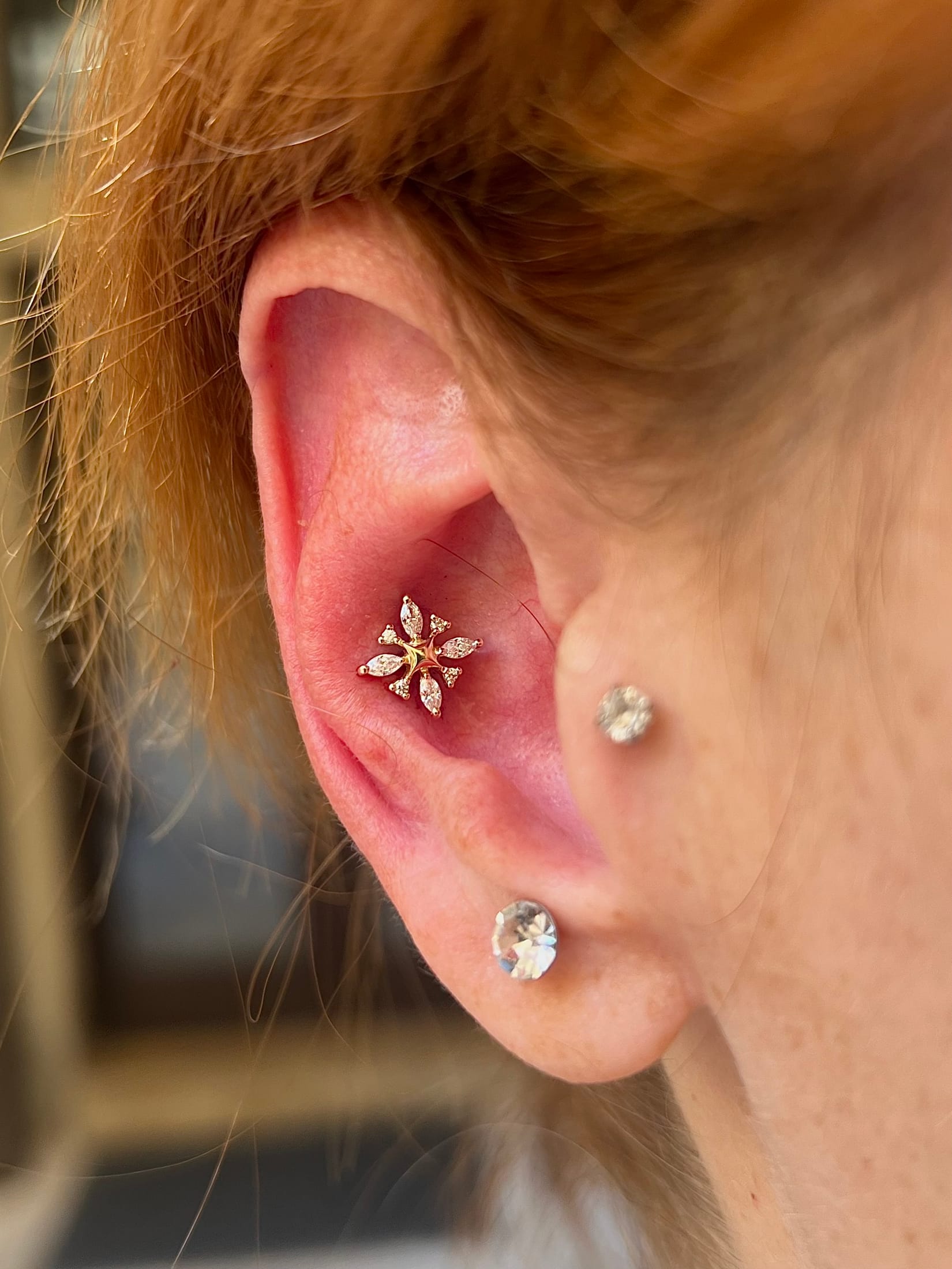 Piercing — Nara