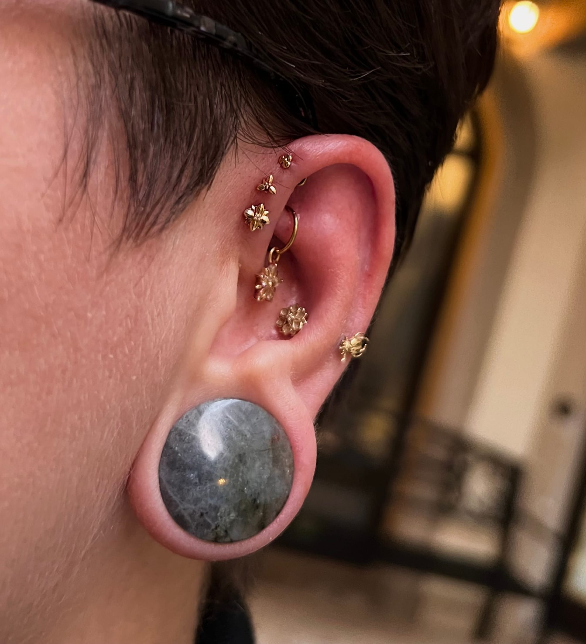 Piercing — Nara